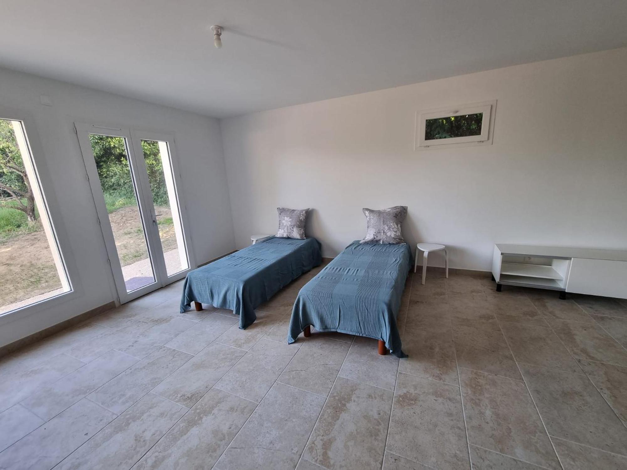 Villa Au Fil De Soi Saint-Julien-de-Peyrolas Habitación foto