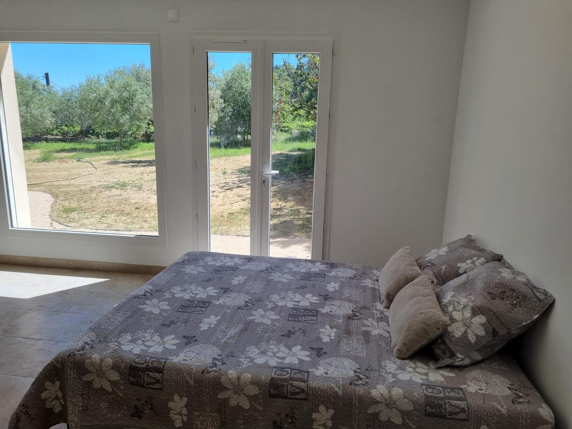 Villa Au Fil De Soi Saint-Julien-de-Peyrolas Habitación foto